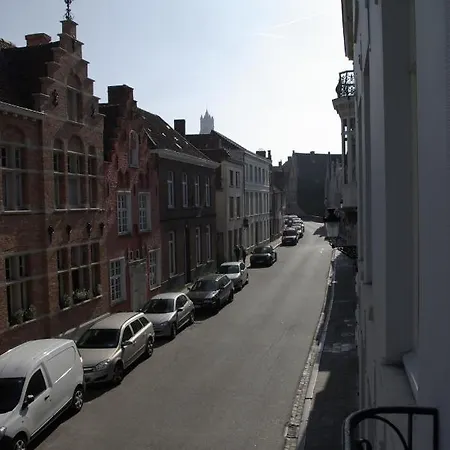 Huyze Weyne Bed & Breakfast Brygge