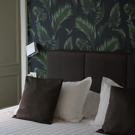 Huyze Weyne Bed & Breakfast *